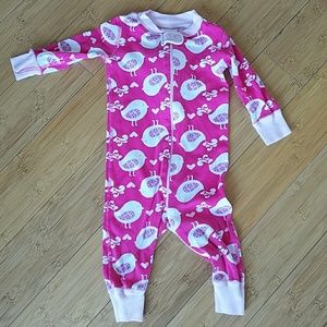 Hanna Andersson pink sleep suit